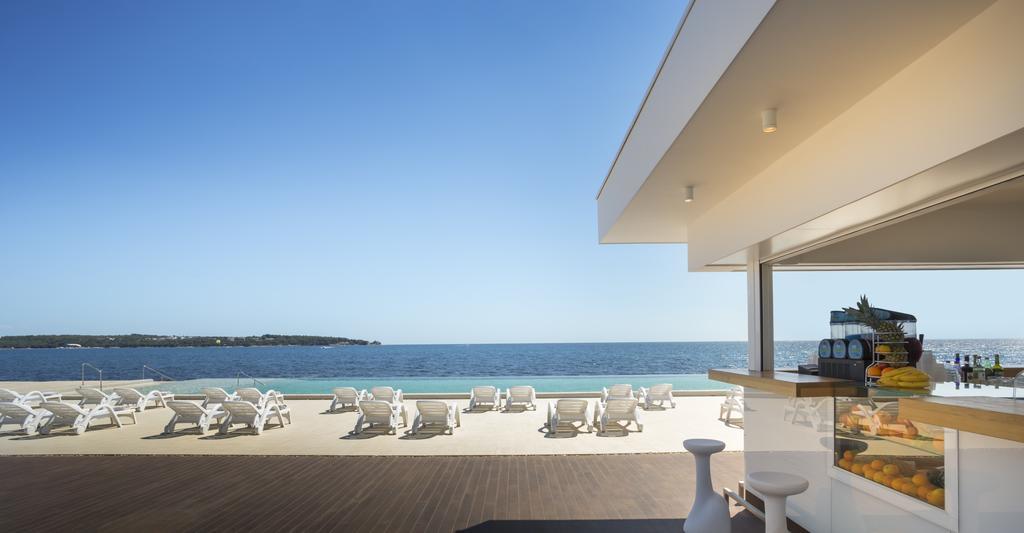 Aminess Sirena - Holiday Homes Classic Новиград Екстериор снимка